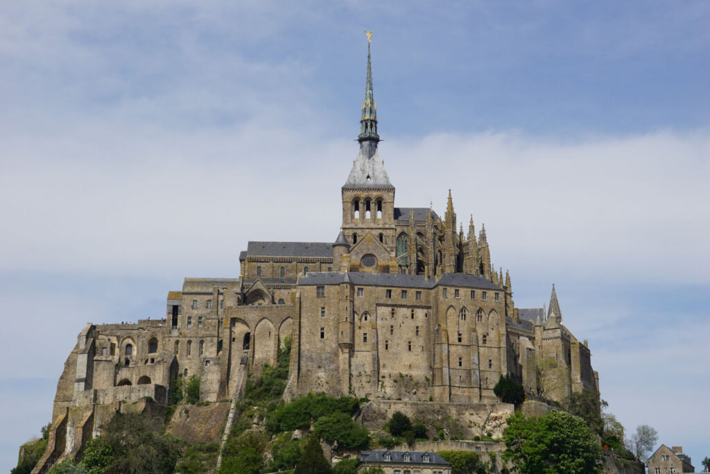 Abtei an der Spitze der Felsinsel Mont-Saint-Michel